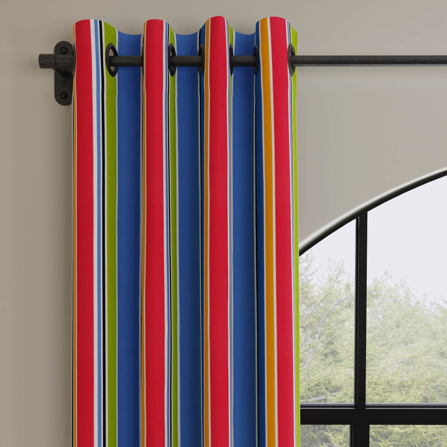 Dominica Gemstone made up on drapery