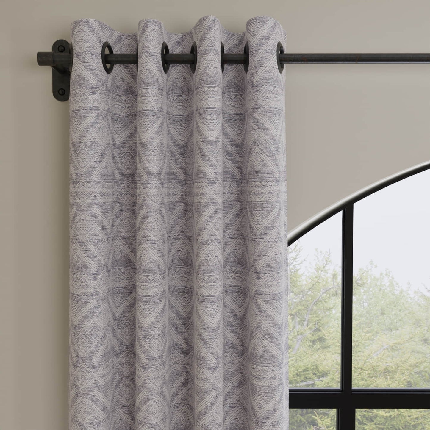 Rhea Wedgewood made up on drapery