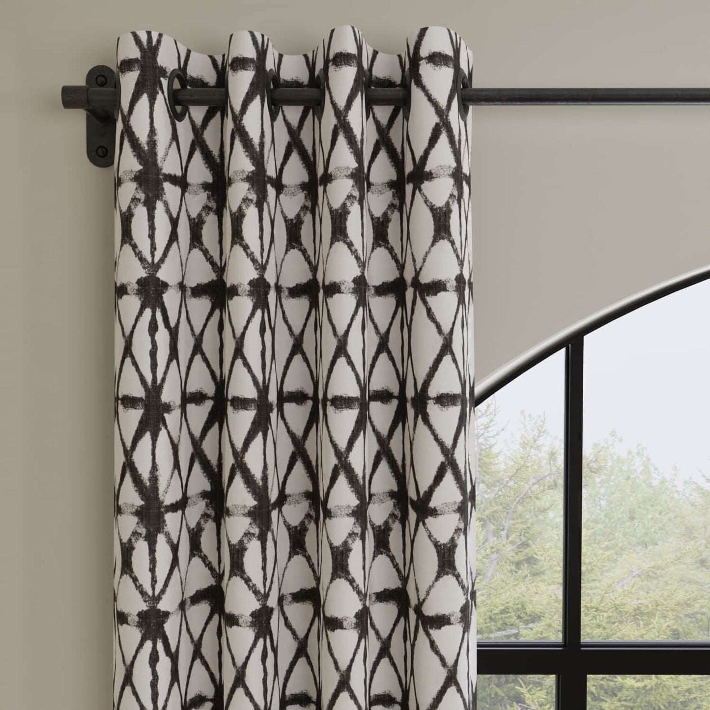 Robin Iron made up on drapery