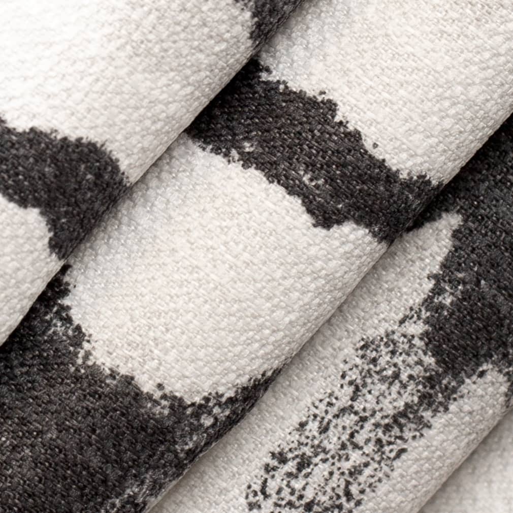 Robin Iron Closeup Texture