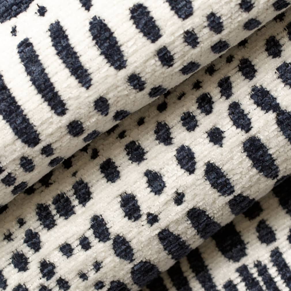 Winona Oxford Closeup Texture