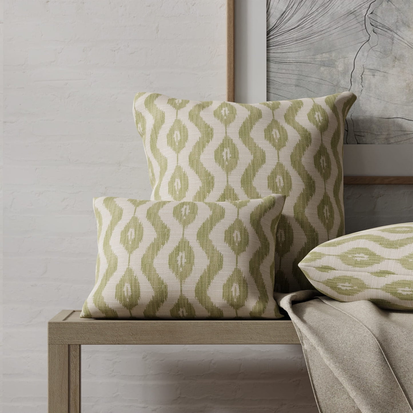 Zaire Spring made up on pillows