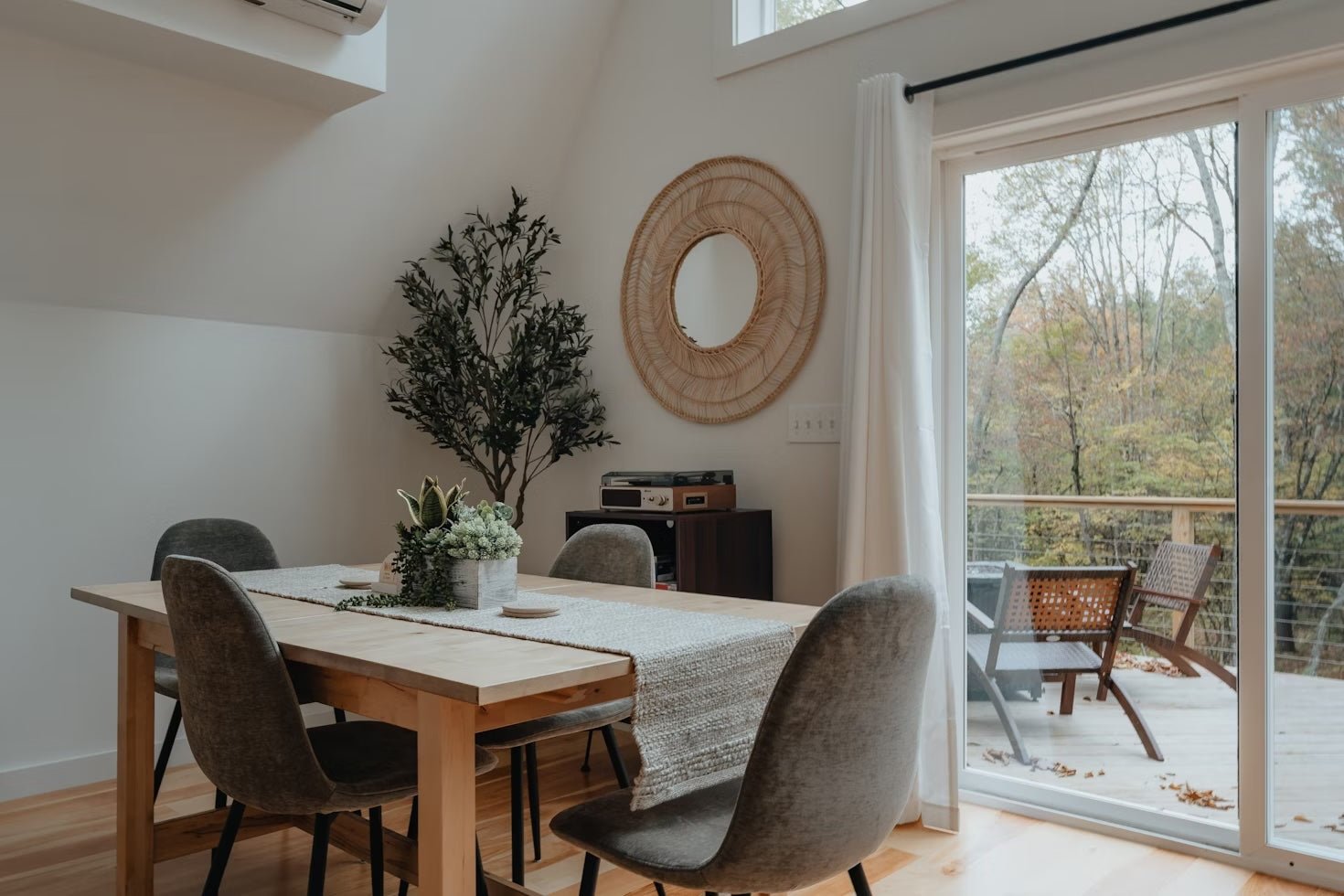 Best Upholstery Fabrics for Dining Chairs - Folio Fabrics