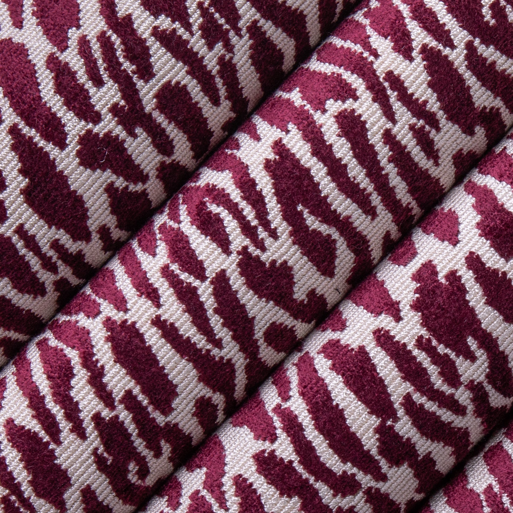 Cowley Grape - Folio Fabrics