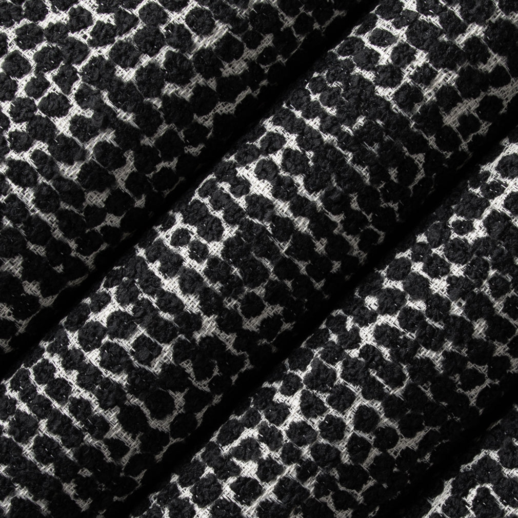 Lanier Domino - Folio Fabrics