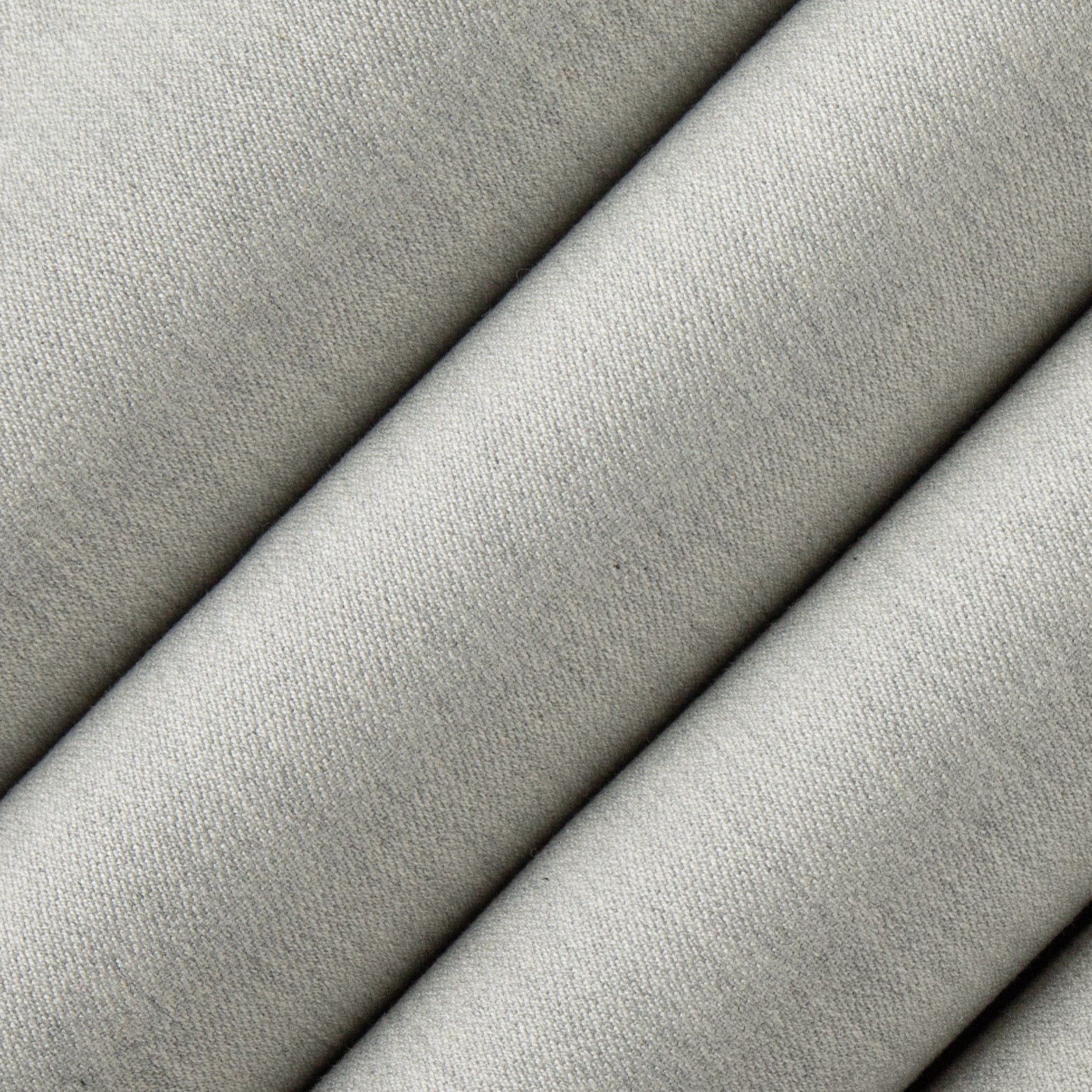 Livingston Sterlig - Folio Fabrics