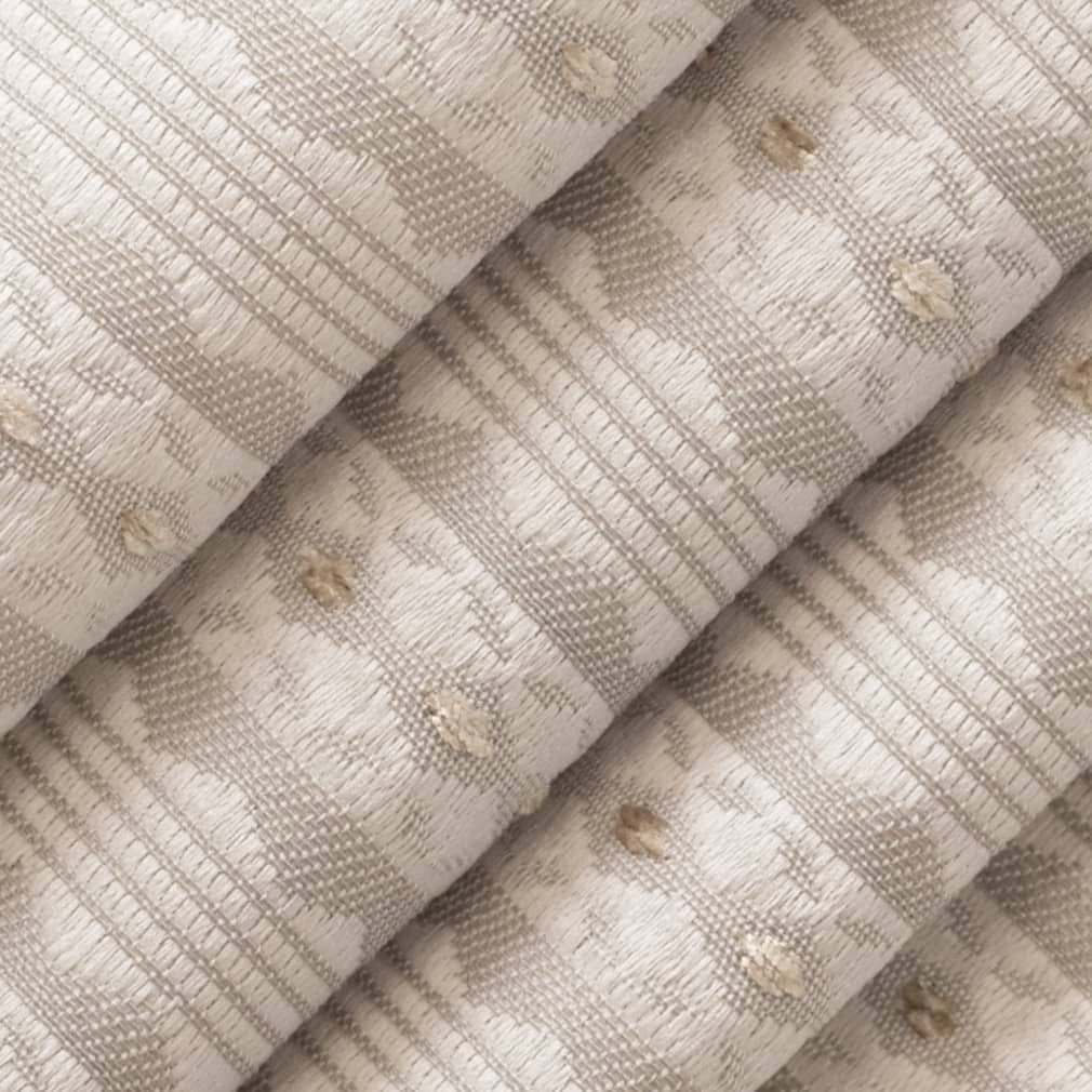 Ringo Taupe Closeup Texture